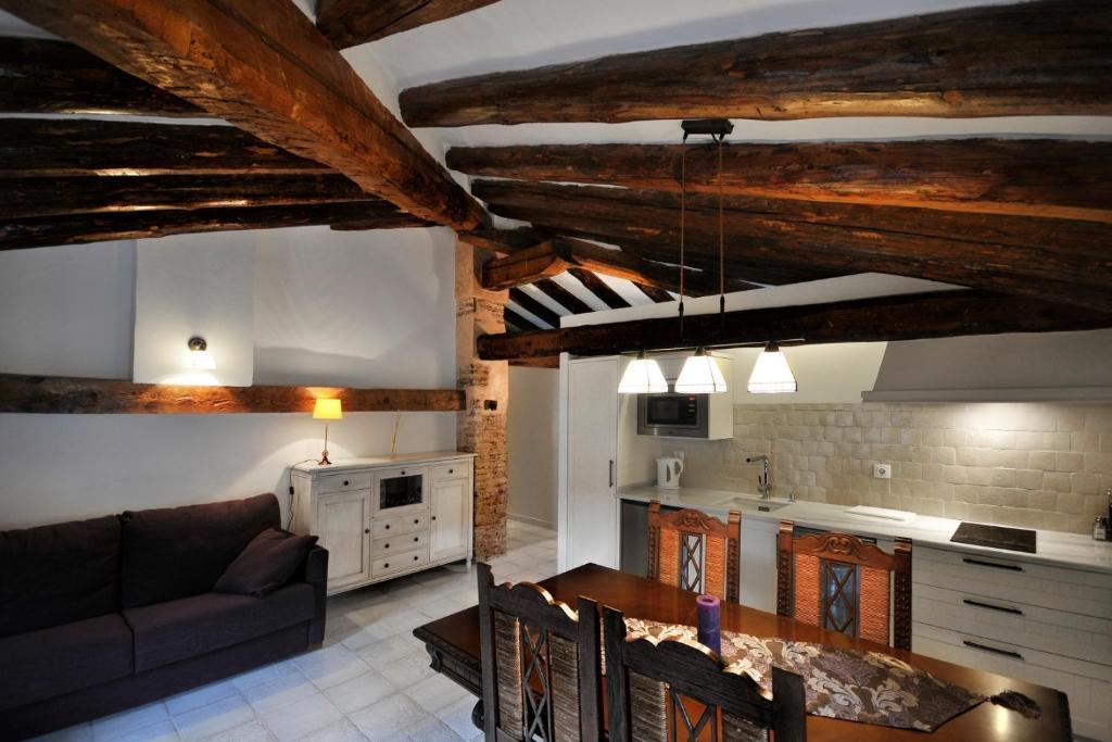 Ferienwohnung La Casa Grande De Albarracín Zimmer foto